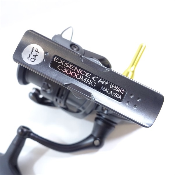 １８エクセンスＣＩ４＋Ｃ３０００ＭＨＧ